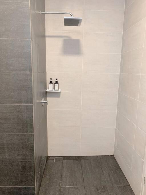 Netflix 2 Bedroom Troika Kota Bharu Homestay 1812 Extérieur photo