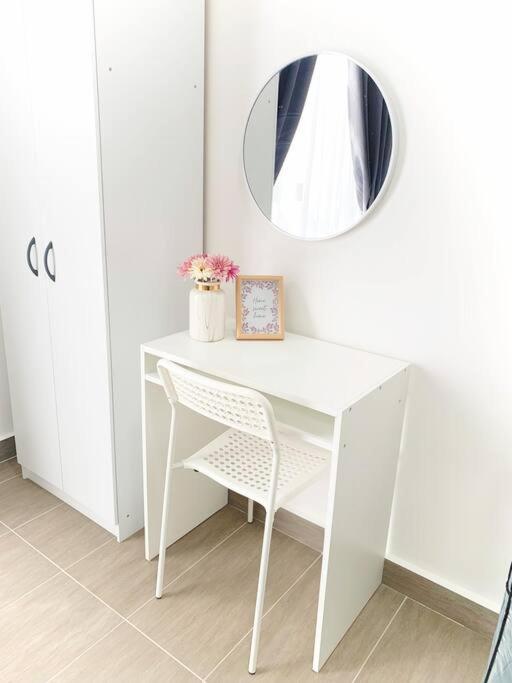 Netflix 2 Bedroom Troika Kota Bharu Homestay 1812 Extérieur photo